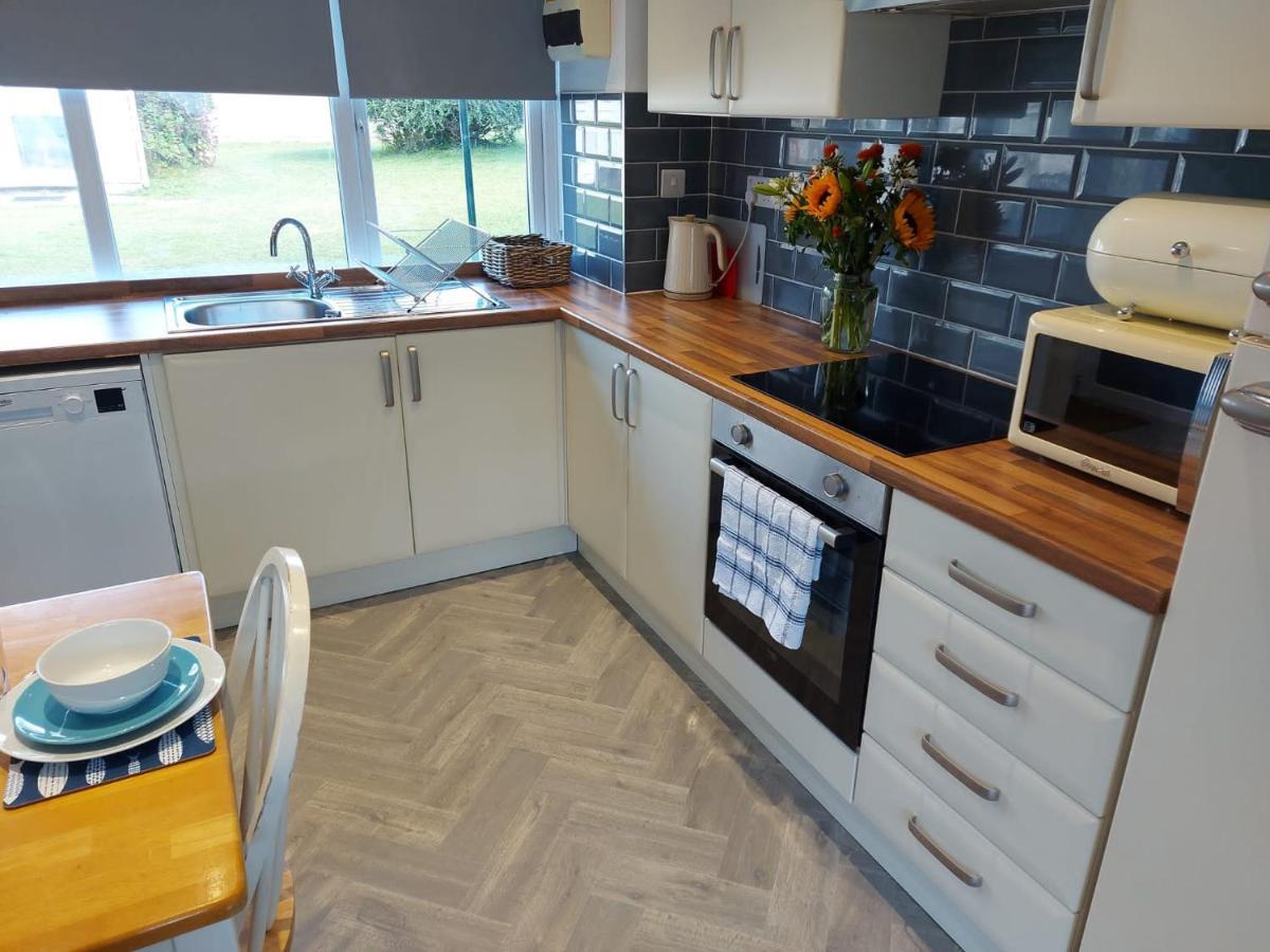 Galwad Y Mor A Coastal Escape In Pembrokeshire'S National Parks Villa Lamphey Екстериор снимка