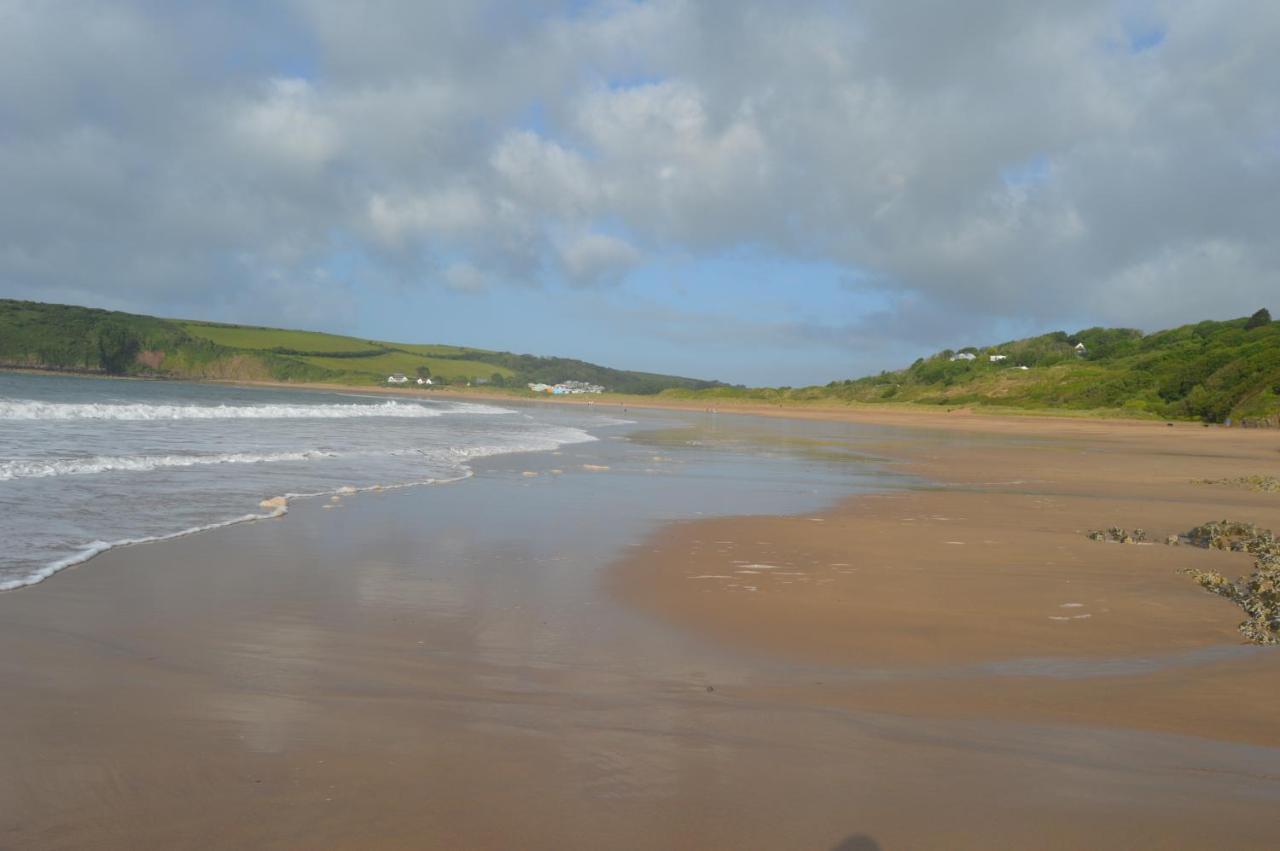 Galwad Y Mor A Coastal Escape In Pembrokeshire'S National Parks Villa Lamphey Екстериор снимка
